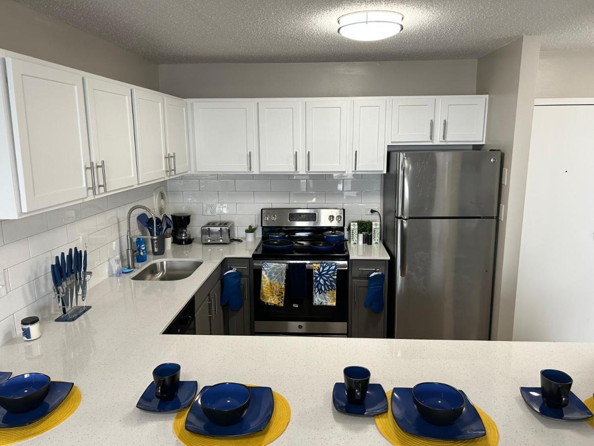 Cozy1 Bdrm Apartment Located In The Heart Of Downtown Oak Park By Glow & Explore Екстериор снимка