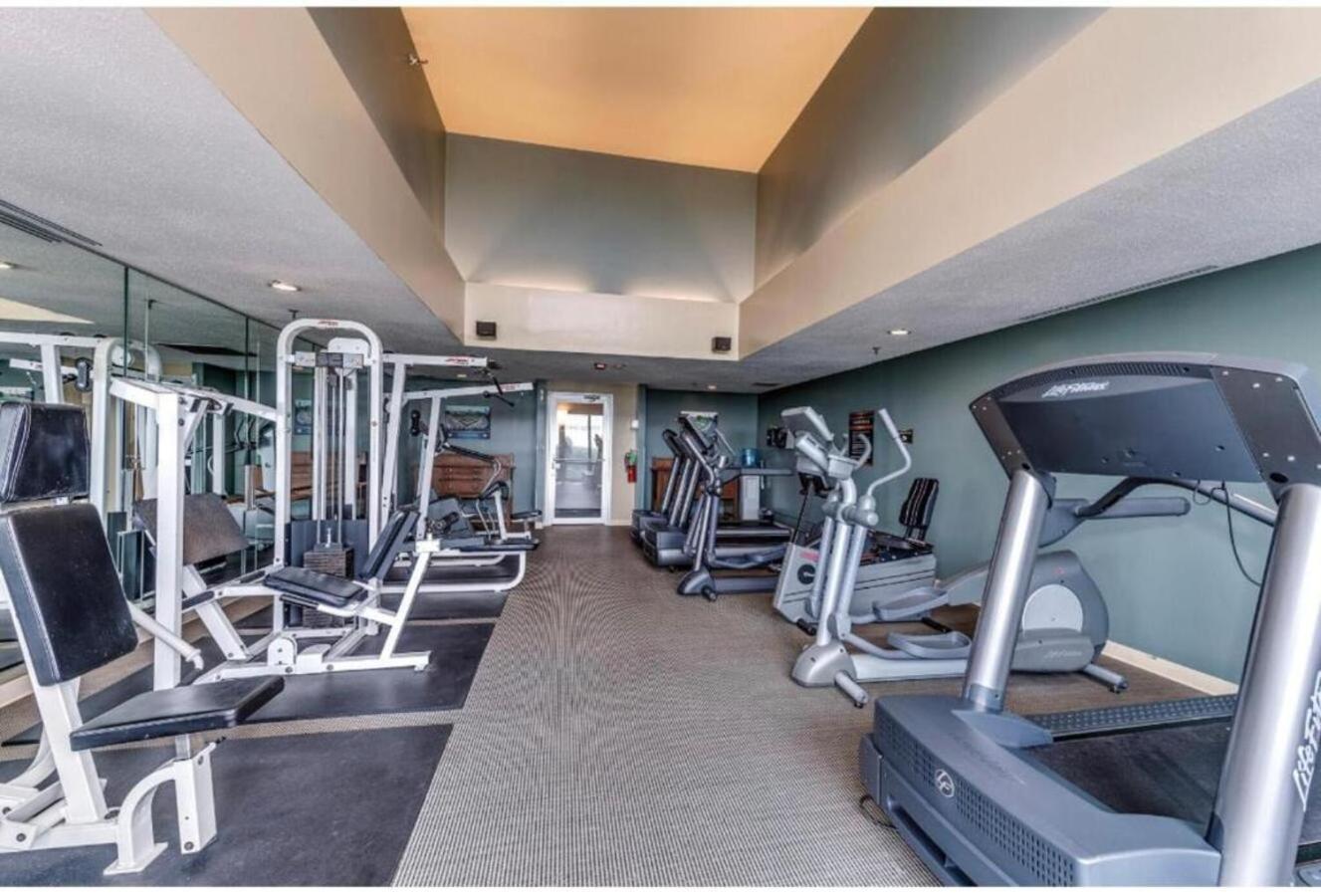 Cozy1 Bdrm Apartment Located In The Heart Of Downtown Oak Park By Glow & Explore Екстериор снимка